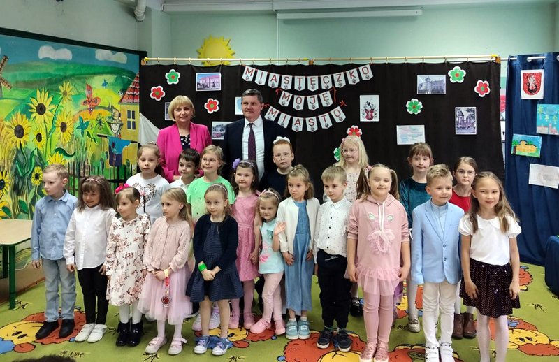 Gminny konkurs "Miasteczko moje miasto" pod patronatem Burmistrza Miasta Miasteczko Śląskie Tomasza Respondka