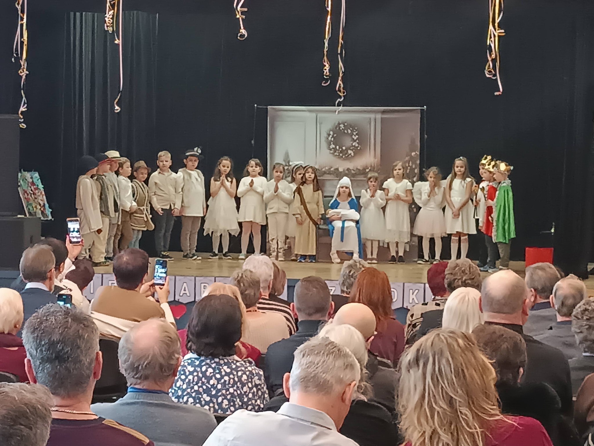 Dzień Babci i Dziadka u Pszczółek i Kotków