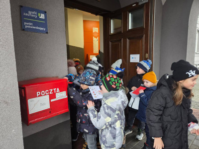 grafika do wpisu: Świąteczna poczta