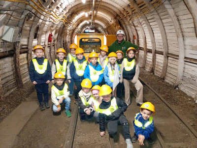 grafika do wpisu: WYCIECZKA DO KOPALNI