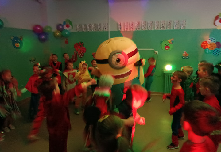 Karnawałowy Bal Przebierańców